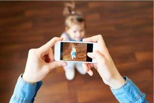社交網(wǎng)絡(luò)曬娃，你問(wèn)過(guò)娃的意見(jiàn)嗎？